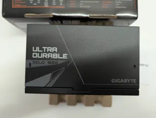 Alimentatore Gigabyte UD1000GM PG5 V2 1000W