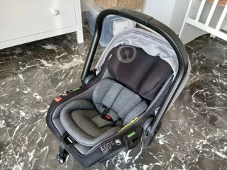 Gruppo 0 iKoos Jané con base ISOFIX