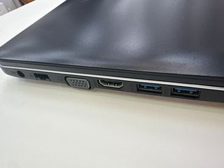 Ordenador portátil Asus F555LD i7 4510U 8ram/1Tb