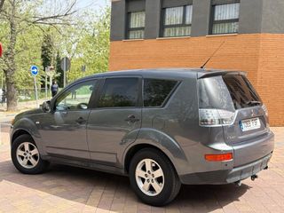 Mitsubishi Outlander 2008