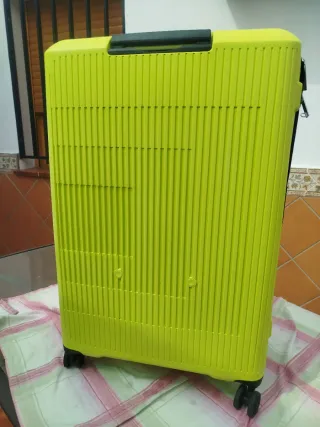 Maleta American Tourister Verde