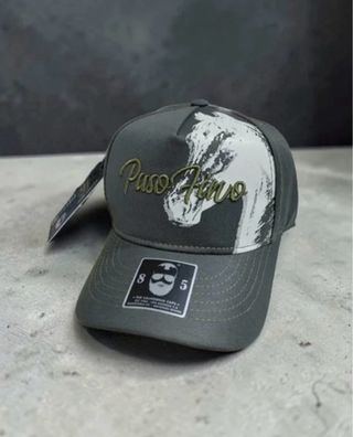 Gorra Negra con Diseño de Ángel y Alas 30 cada una