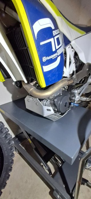 Husqvarna 701 Enduro, posible cambio.
