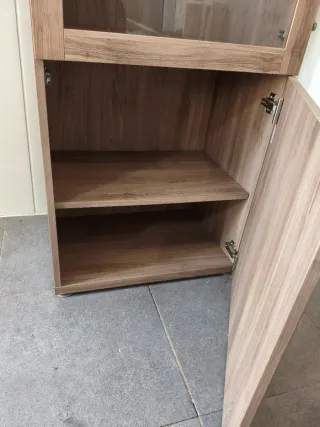 Vitrina madera y cristal, como nueva!