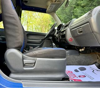 Suzuki Jimny 2005