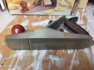 Cepillo metálico Urko N.º 5