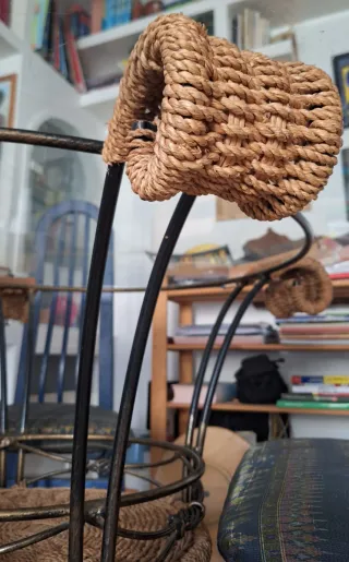 Mesa redonda cristal y metal