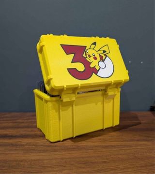 Caja Top Loader para 50 Cartas Pokémon / MTG