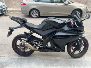 Yamaha yzf r125