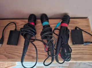 Lote 5 Juegos Singstar + 3 Micrófonos PS2