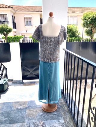 Conjunto Falda Midi y Top Azul y Marrón