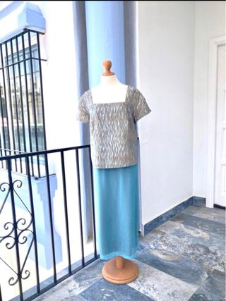 Conjunto Falda Midi y Top Azul y Marrón