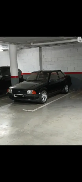 Ford Escort 1983