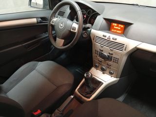 Opel Astra 2008