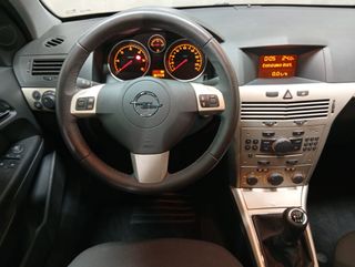 Opel Astra 2008