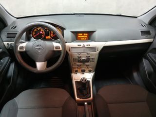 Opel Astra 2008