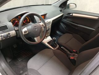 Opel Astra 2008