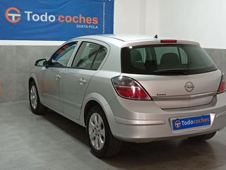 Opel Astra 2008