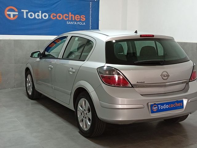 Opel Astra 2008