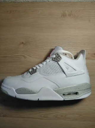 Jordan Retro 4 White Oreo Talla 43