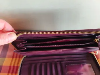 Cartera Bimba y Lola Morada y Dorada