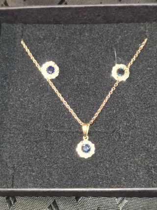 Conjunto collar y pendientes oro azul