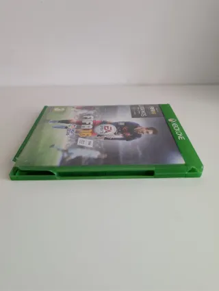 FIFA 16 Xbox One + 2 Días Xbox Live Gold
