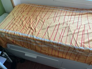 Cama Ikea Brimnes en perfecto estado.