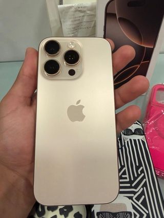 iPhone 16 Pro Dorado (91% Salud)