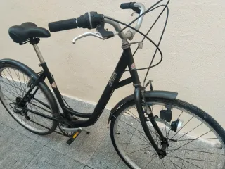 Bici de paseo CONOR