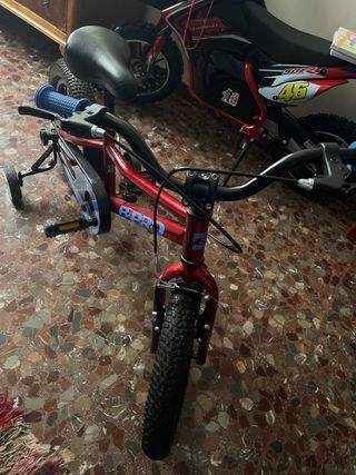 Bicicleta infantil B-PRO 16” como nueva