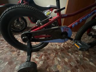Bicicleta infantil B-PRO 16” como nueva