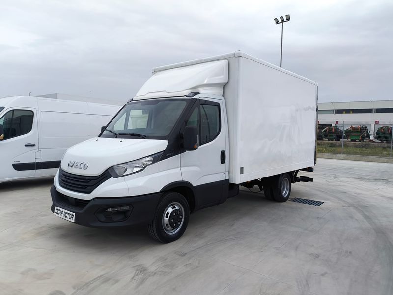Iveco Daily 2023, foto 3