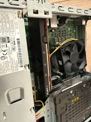 PC Gaming ITX HP Radeon RX 6400 i5 8400