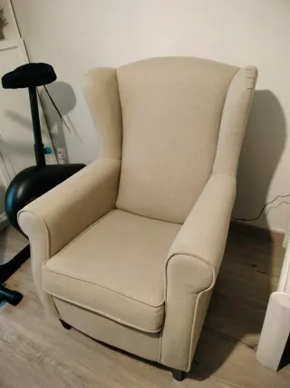 Butacón de tela beige