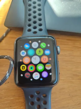 Apple Watch Series 3 Nike Negro