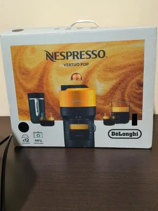 Cafetera Nespresso Vertuo Pop Negra