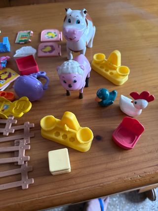 Lote de figuras y accesorios Pin y Pon