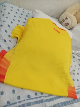 Camiseta Adidas, Hombre Talla M  Sin Uso