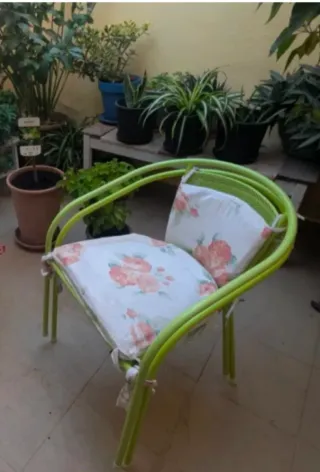 Pareja Sillas Verdes Metal y Tela