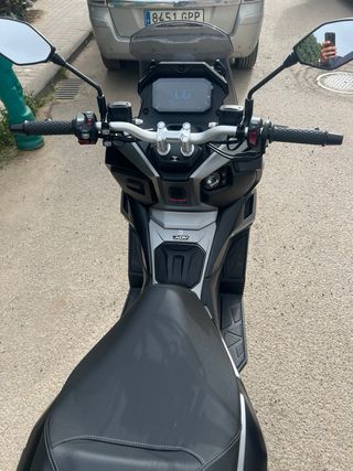 Voge SR1 ADV - REVISIÓN 1000kms RECIÉN HECHA!!