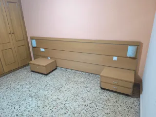 2 Mesitas de noche