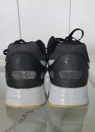 Zapatillas Nike Hombre Negras y Grises