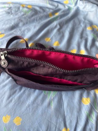 Bolso Kipling Sebastian Ultimate Plum