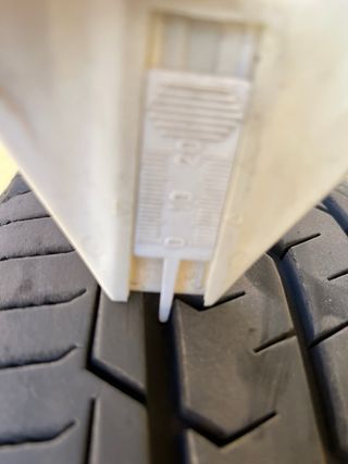 4 neumaticos con llantas vw crafter