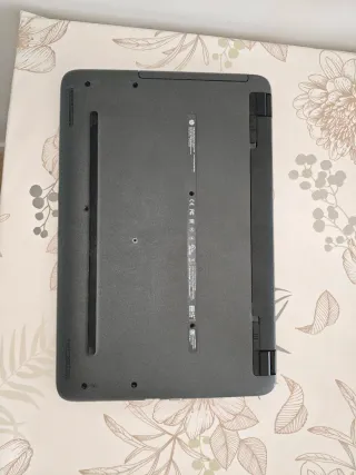 Portátil HP 15,6" Win 11 Intel ie3 8Gb Ram 128 SSD