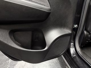 Suzuki Swift 1.2 BLACK & WHITE 5p