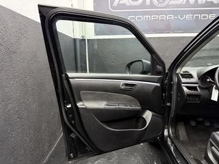 Suzuki Swift 1.2 BLACK & WHITE 5p