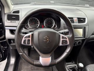 Suzuki Swift 1.2 BLACK & WHITE 5p