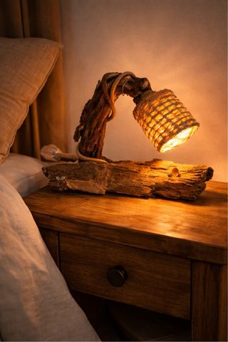 Lámpara artesanal madera y yute